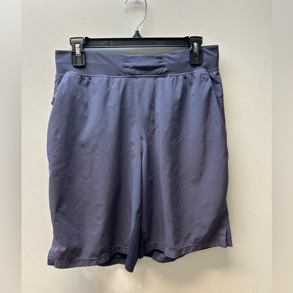 Lululemon Men’s Purple Athletic Shorts Size Medium - Picture 1 of 6